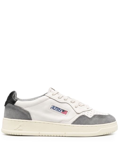 MEDALIST LOW SNEAKERS IN WHITE LEATHER Autry | AULMGS23GREY/BLACK