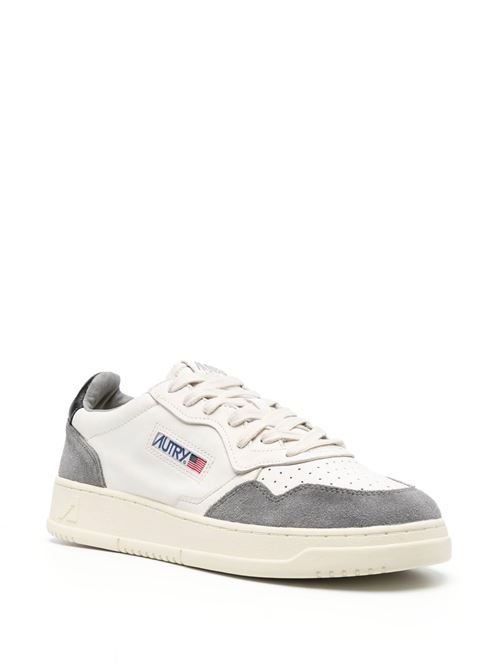 MEDALIST LOW SNEAKERS IN WHITE LEATHER Autry | AULMGS23GREY/BLACK