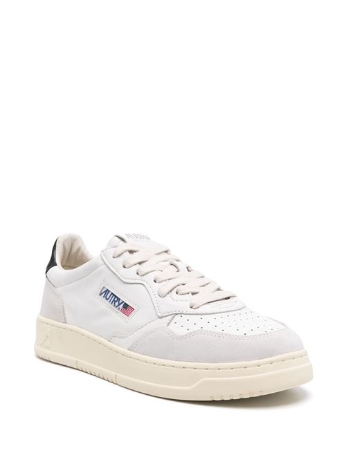 SNEAKERS MEDALIST LOW IN PELLE BIANCA Autry | AULMGS33WHT/BLK