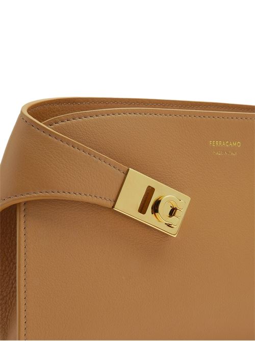 mini Hug shoulder bag Ferragamo | 218964774623