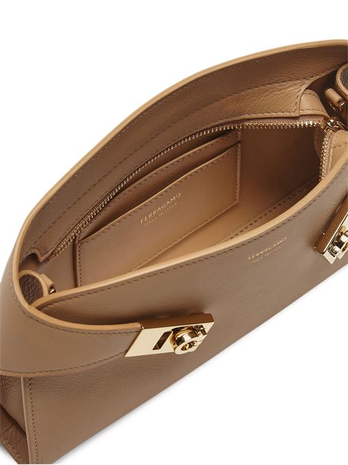 mini Hug shoulder bag Ferragamo | 218964774623