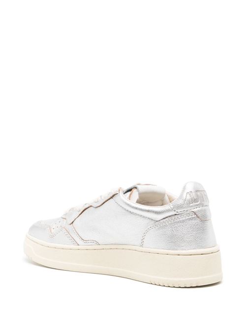 Silver-tone metallic finish sneaker Autry | AULWBM01SILVER