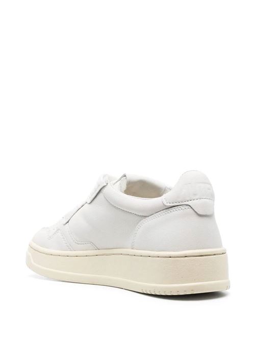 White goatskin logo patch sneaker AUTRY | AULWGG04WHITE