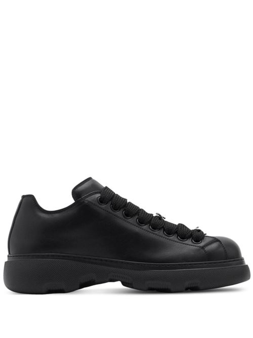 Sneakers nera con punta tonda Burberry | 8080017X