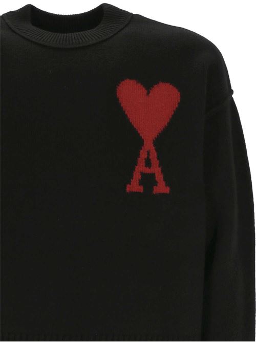 Maglione nero con logo rosso AMI | BFUKS006.018009