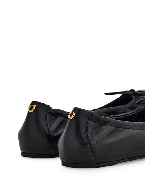 Ballerinas JOELLE FERRAGAMO | 01J2157796561C